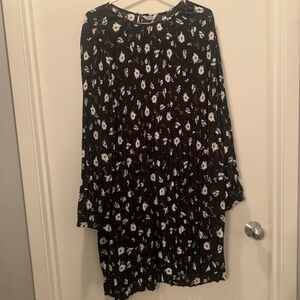 Brand New Women’s Penningtons Plus Size 2X Dress/Longer Shirt.